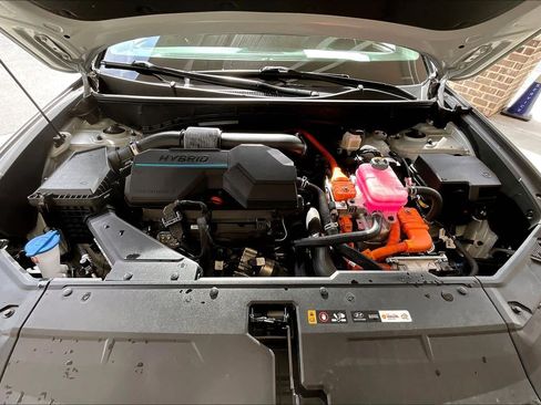 Used 2023 Hyundai Tucson Limited image 32