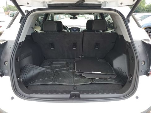 Used 2022 GMC Terrain SLE w/ Driver Convenience Package FWD image 38