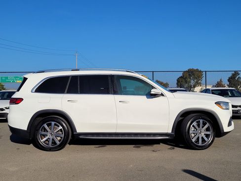 Used 2020 Mercedes-Benz GLS 450 4MATIC image 4