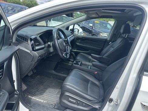 Used 2022 Honda Odyssey Touring image 14
