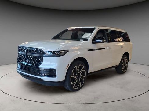 New 2026 Lincoln Navigator Black Label image 1