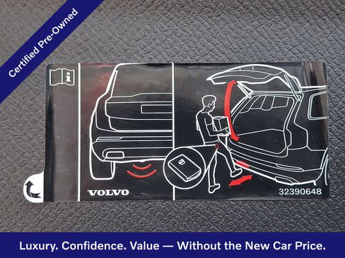 Certified 2025 Volvo XC90 B6 Plus AWD/4WD image 29