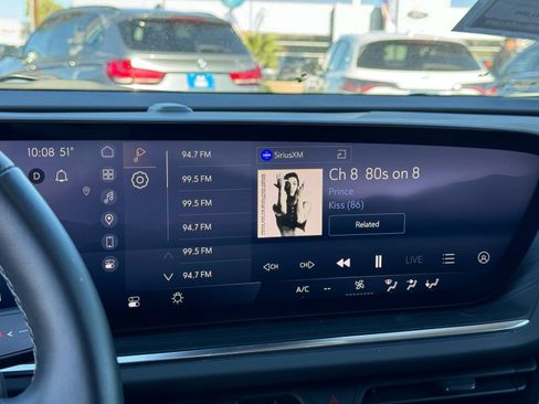 Used 2025 Buick Envision Preferred image 28