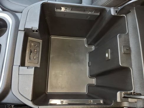 Certified 2021 Chevrolet Silverado 1500 RST w/ Convenience Package II image 25