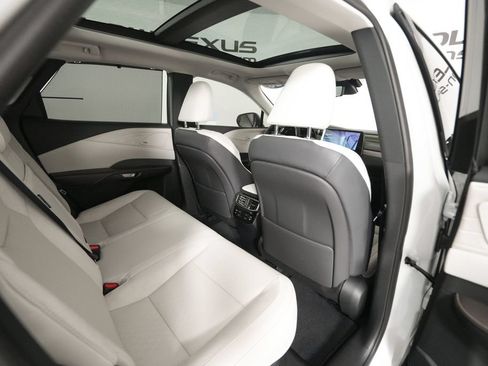 Certified 2026 Lexus RX 450h AWD w/ Convenience Package image 18