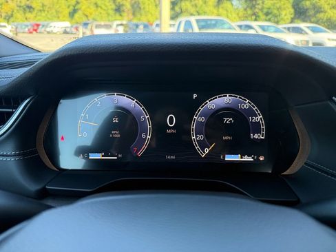 New 2025 Jeep Grand Cherokee L Limited w/ Luxury Tech Group II image 17