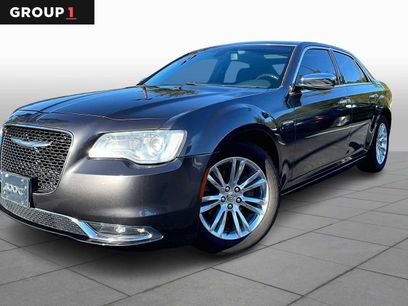 Used 2017 Chrysler 300 C