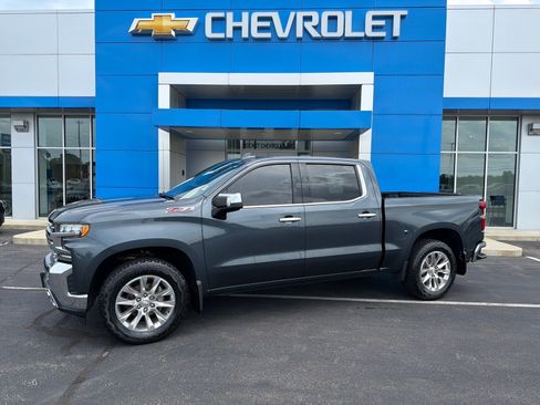 Used 2019 Chevrolet Silverado 1500 LTZ AWD/4WD image 1