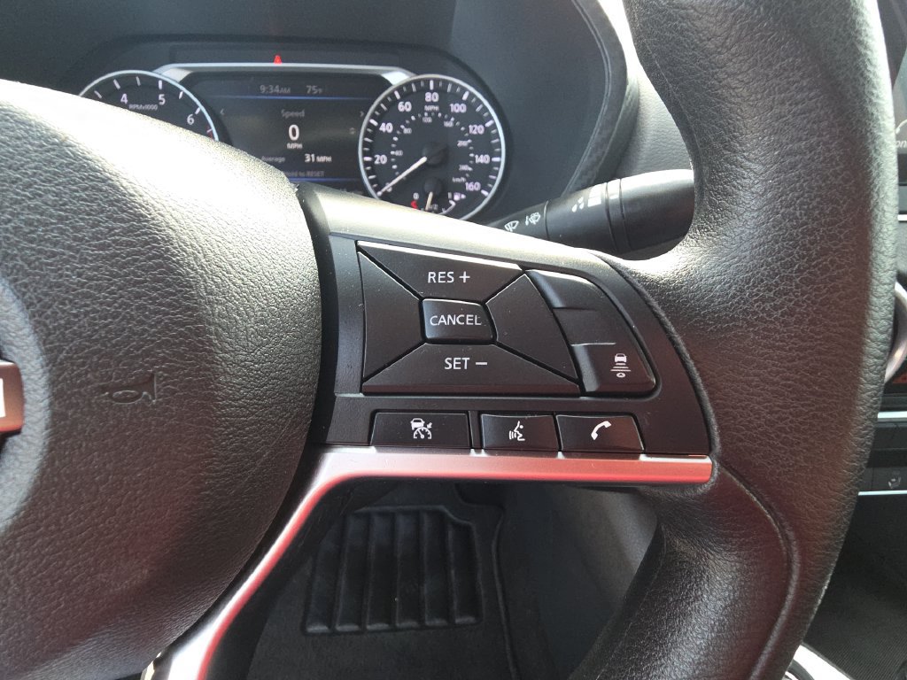 Used 2024 Nissan Sentra SV FWD image 19