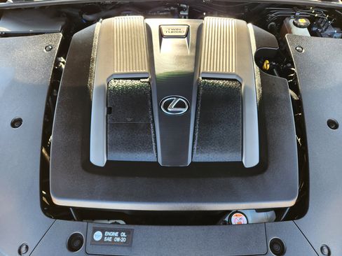 Used 2022 Lexus LS 500 image 38
