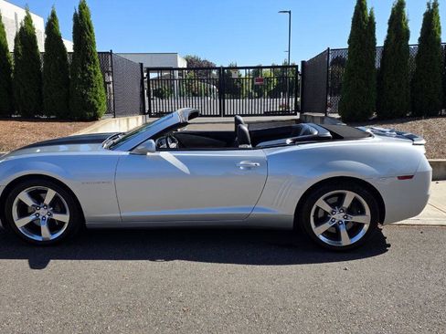 Used 2011 Chevrolet Camaro SS w/ RS Package RWD image 22
