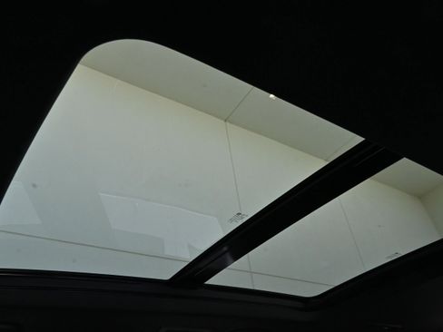 Used 2020 Cadillac XT6 Premium Luxury image 26