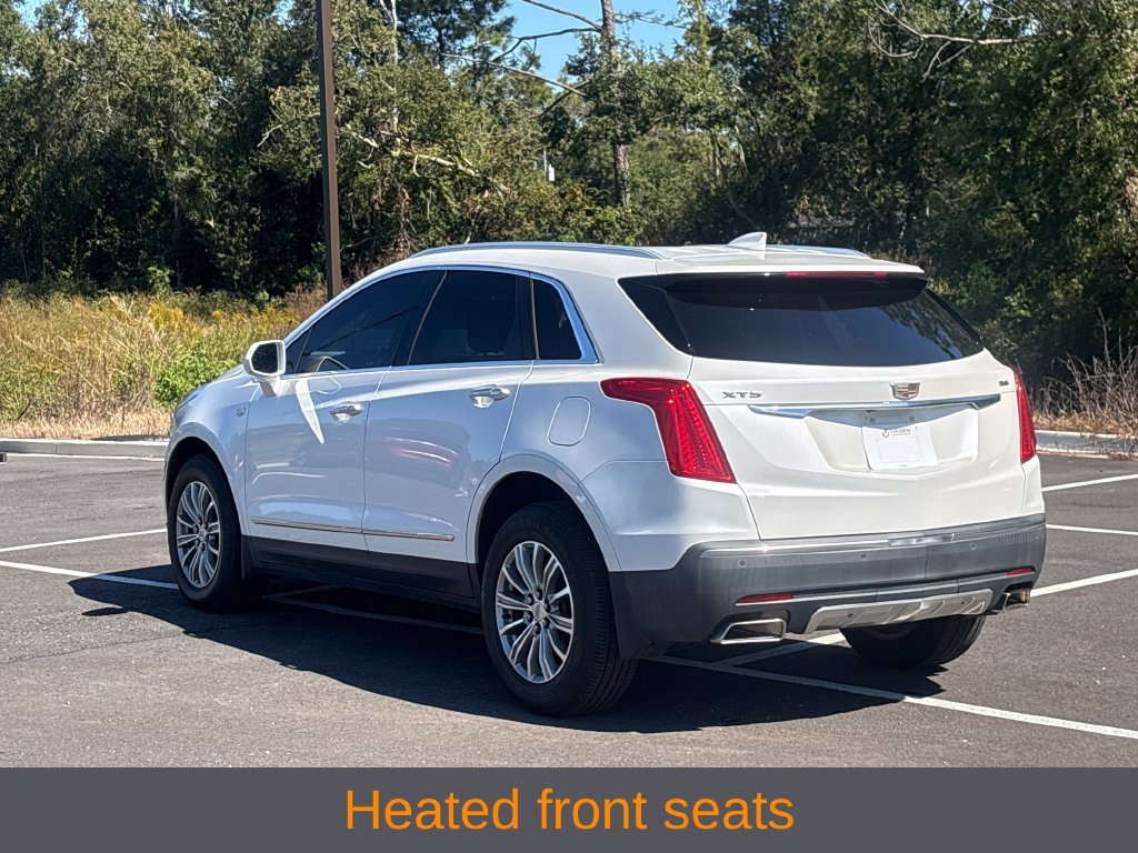 Used 2017 Cadillac XT5 Luxury w/ LPO, Wheel Lock Package FWD image 4