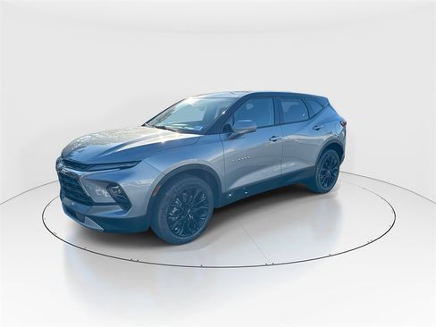 New 2026 Chevrolet Blazer LT image 4