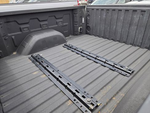 Used 2023 Chevrolet Silverado 1500 LTZ AWD/4WD image 18