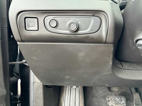 Certified 2019 Buick Enclave Premium image 18