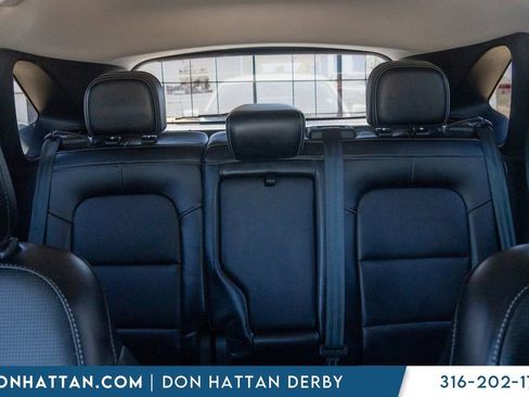 Used 2023 Ford Escape Platinum AWD/4WD image 14