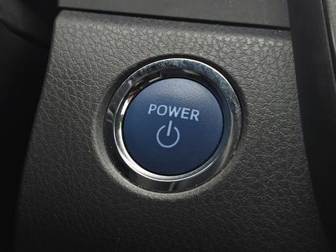 Used 2023 Toyota Camry SE image 23