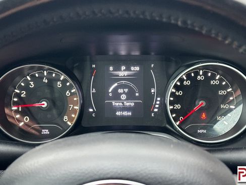 Used 2019 Jeep Compass Latitude image 30