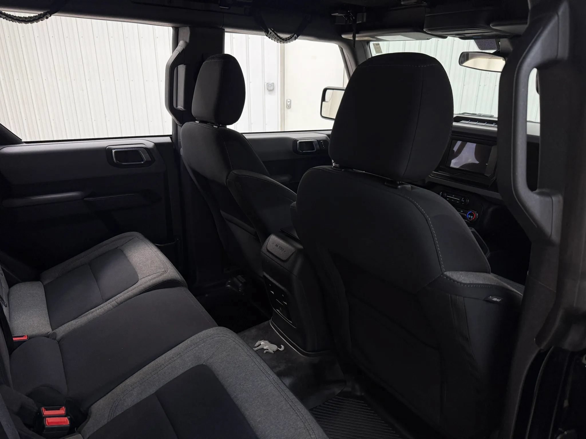 Used 2023 Ford Bronco Big Bend w/ Sasquatch Package AWD/4WD image 18