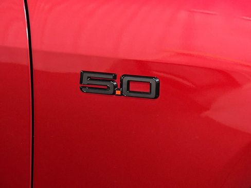 Used 2025 Ford Mustang GT Premium RWD image 10