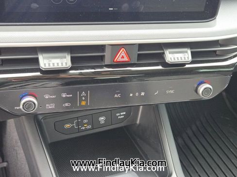 New 2026 Kia K5 LXS FWD image 18