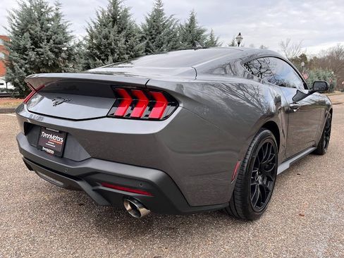 Used 2024 Ford Mustang Coupe image 35