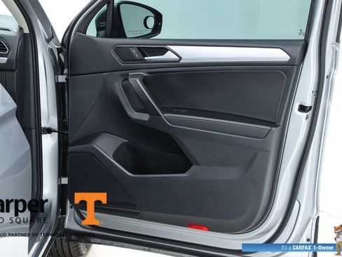 Used 2022 Volkswagen Tiguan S w/ Driver Assistance Package FWD image 31