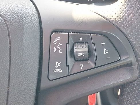 Used 2020 Chevrolet Trax LS image 27