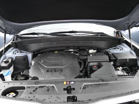 Used 2025 Kia Telluride S FWD image 22