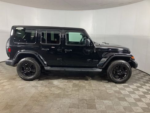 Used 2021 Jeep Wrangler Unlimited Sahara image 4