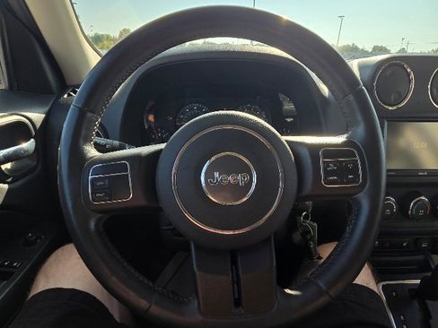 Used 2015 Jeep Patriot High Altitude image 17