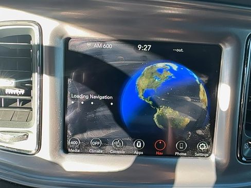 Used 2023 Dodge Challenger R/T w/ Plus Package image 7