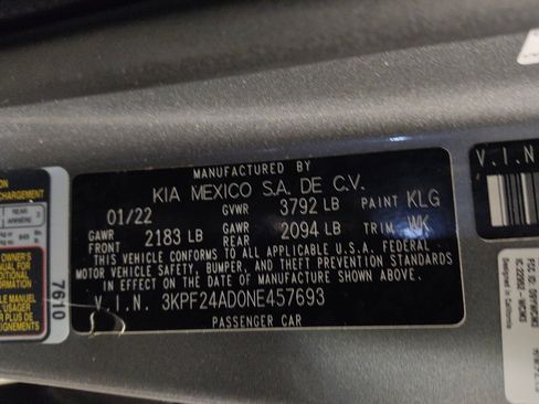 Used 2022 Kia Forte LXS FWD image 33