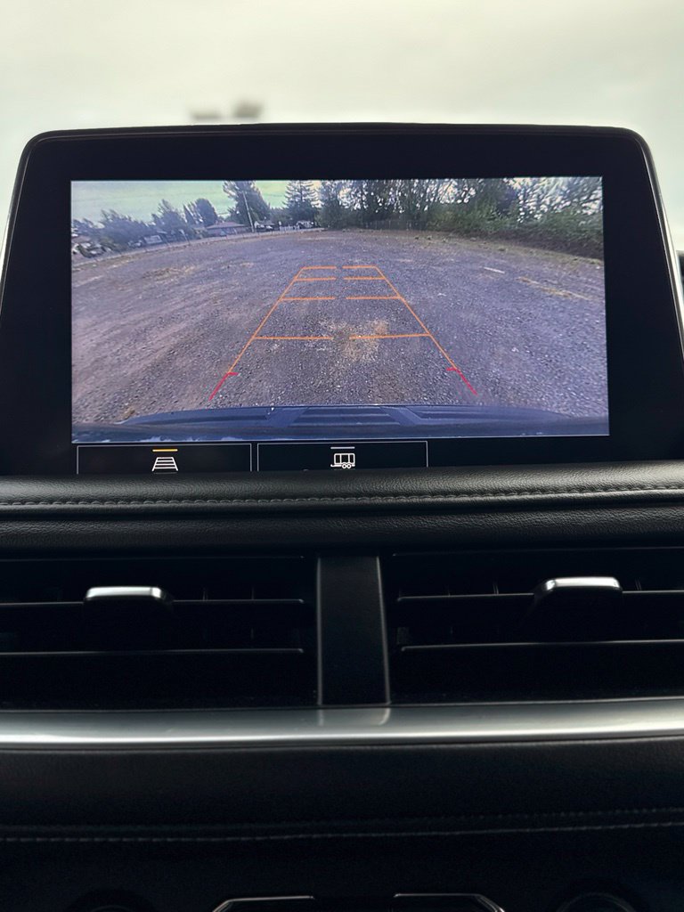 Used 2021 Chevrolet Suburban LT AWD/4WD image 21