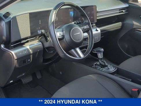 Used 2024 Hyundai Kona SEL AWD/4WD image 11