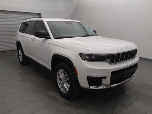 Used 2023 Jeep Grand Cherokee L Laredo image 13