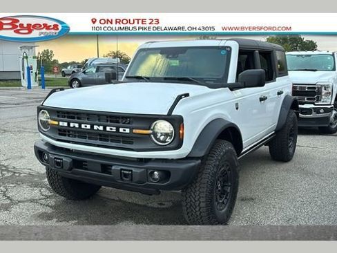 New 2026 Ford Bronco Big Bend w/ Sasquatch Package AWD/4WD image 1