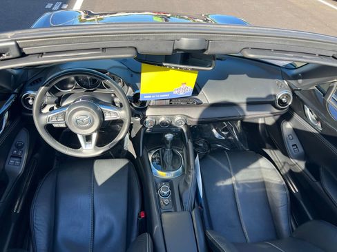 Used 2023 MAZDA MX-5 Miata Grand Touring w/ Weather Package image 49