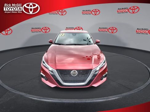 Used 2022 Nissan Altima 2.5 SL FWD image 3