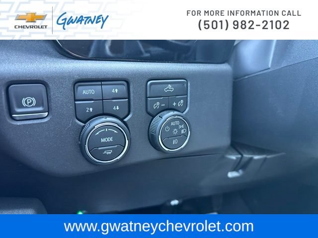 Used 2026 Chevrolet Silverado 1500 LT Trail Boss w/ Convenience Package II AWD/4WD image 20