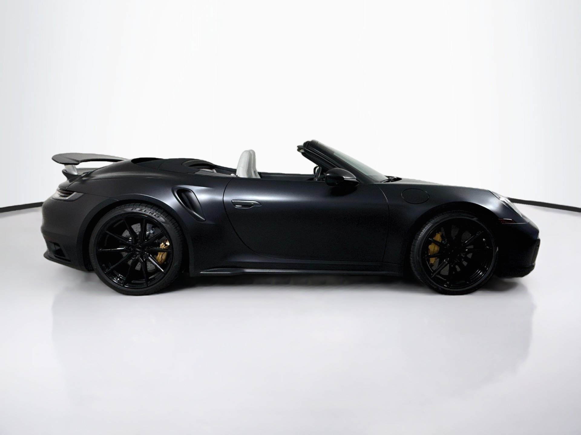 Used 2021 Porsche 911 Turbo S AWD/4WD image 8