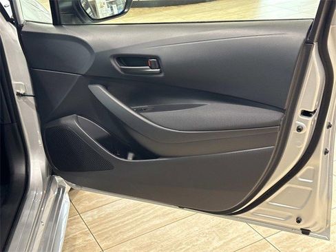Used 2026 Toyota Corolla LE image 8