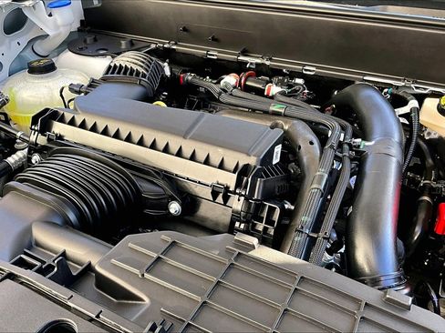 Used 2025 Ford Maverick XLT w/ Equipment Group 302A image 31