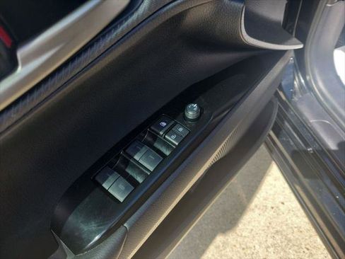 Certified 2025 Toyota Camry SE w/ Convenience Package image 13