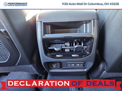 New 2026 Jeep Grand Cherokee Laredo image 15