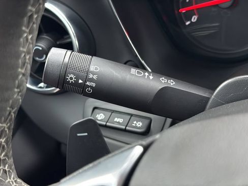 Used 2021 Chevrolet Camaro SS RWD image 26