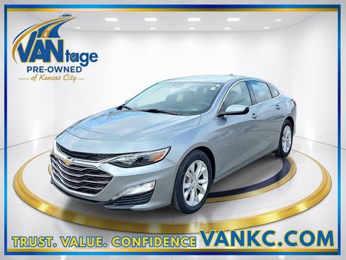 Used 2024 Chevrolet Malibu LT image 1