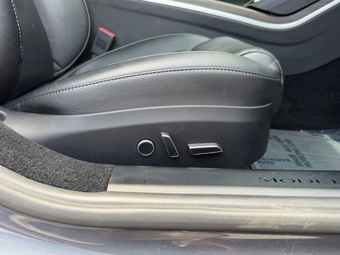 Used 2021 Tesla Model S Plaid AWD/4WD image 38