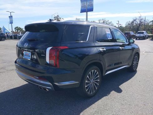 Used 2023 Hyundai Palisade Calligraphy image 5